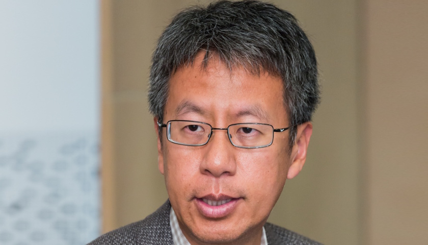 מייקל זי - פורטינט